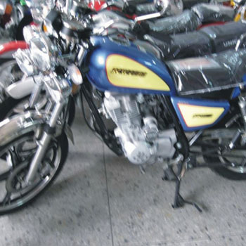 GN125 (3)